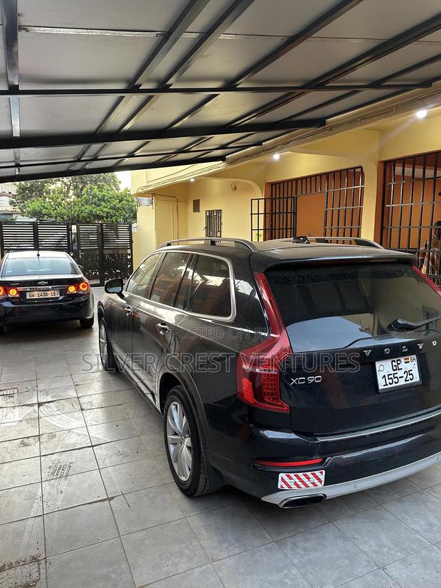 Volvo XC90 T6 First Edition AWD (2.0L 4cyl 8A) 2016 Black