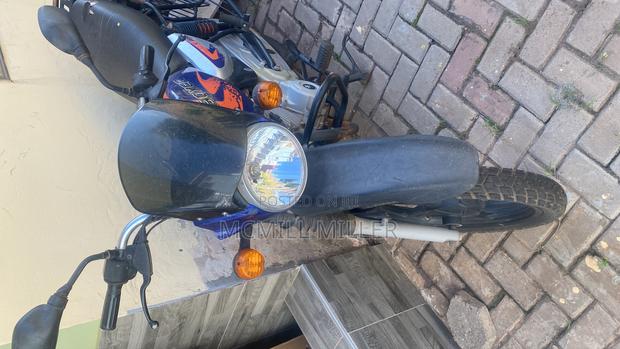 Royal Motorcycle 2019 Blue