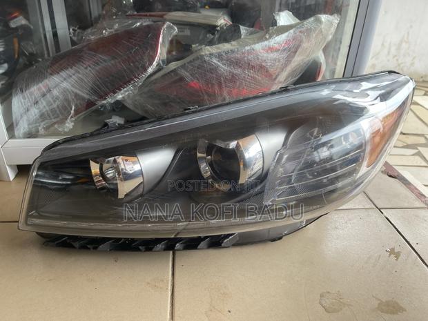 Kia Sorento 2019-2020 Headlights Original (Used)