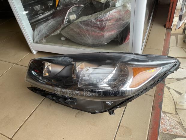 Kia Sorento 2019-2020 Headlights Original (Used)