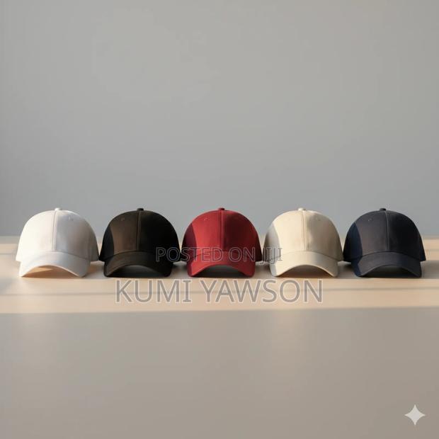 Stylish Plain Caps – Perfect for All Outfits · Photo 2