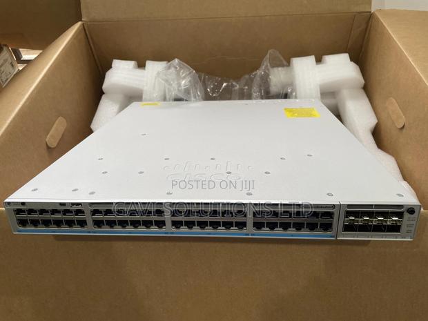 Cisco Catalyst 9300 48 Multi Gigabit Upoe W/Nm8x 10gig