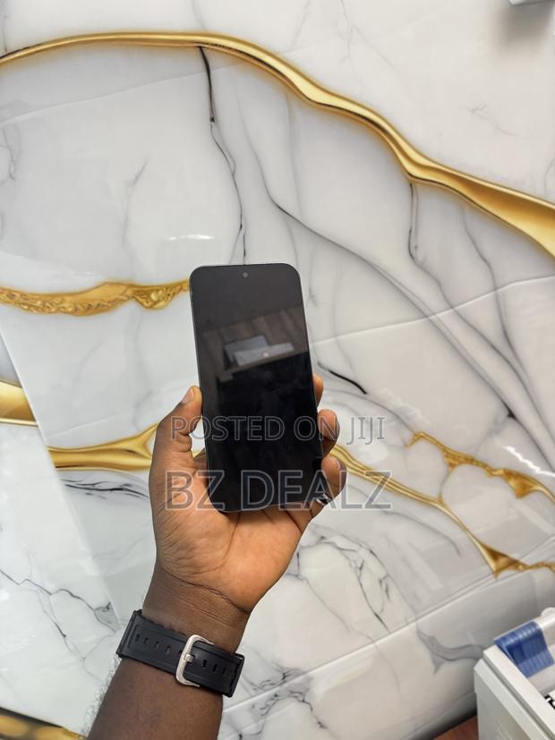 Google Pixel 9 Pro XL 1 TB Black photo 2
