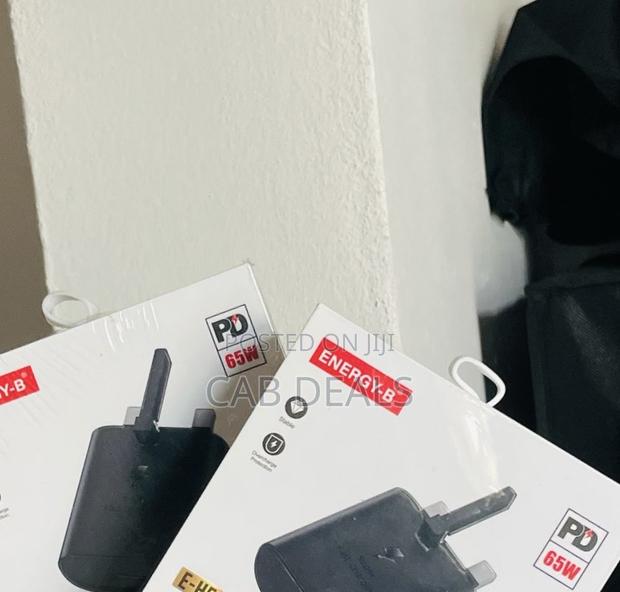 Fast Type C Charger (Complete) photo 2