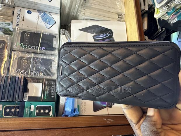 Google Pixel 10/ 10 Pro 10 Pro Xl Flip Cover photo 7