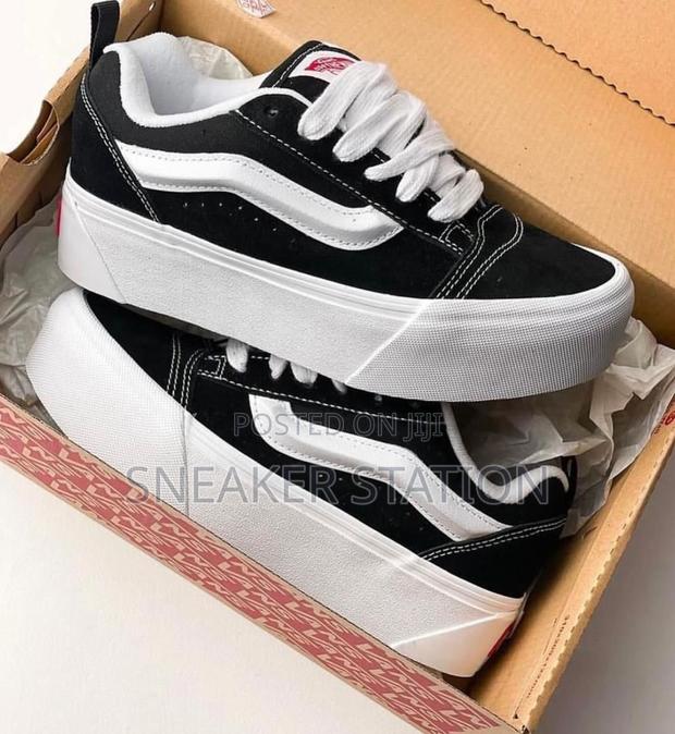 Knu Skool Vans Black/White High Sole · Photo 3
