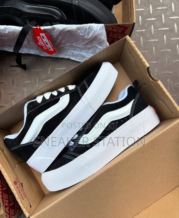 Knu Skool Vans Black/White High Sole · Photo 4