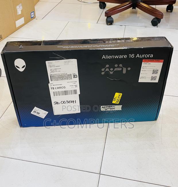 New Laptop Alienware M17x R2 32GB Intel Core Ultra 9 SSD 2T photo 2