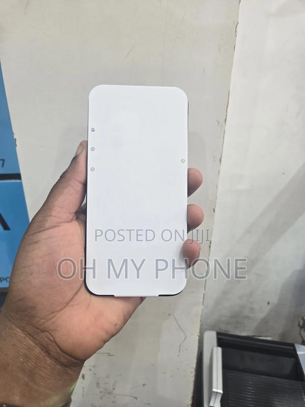 Original iPhone 13 Icloud Screen