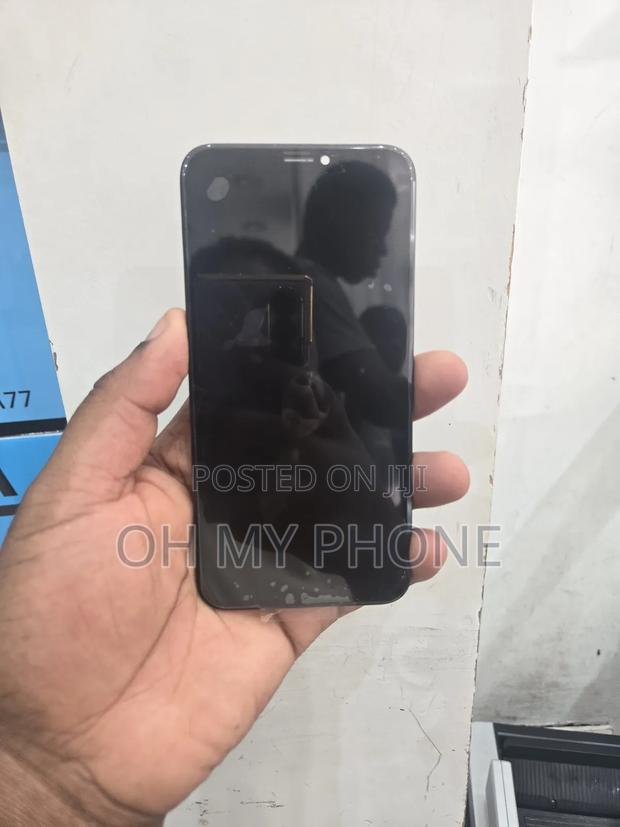 Original iPhone X Icloud Screen
