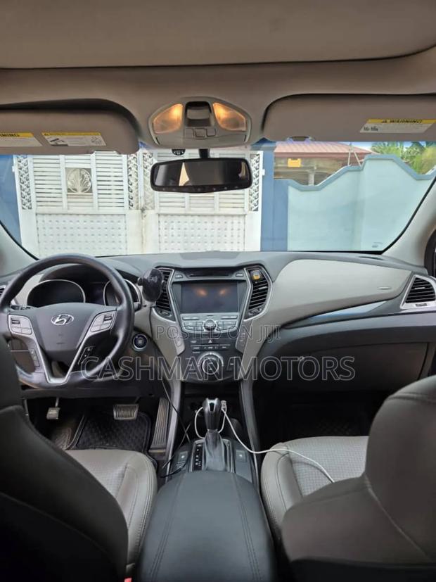 Hyundai Santa Fe Limited 4dr SUV AWD (3.3L 6cyl 6A) 2015 Blue