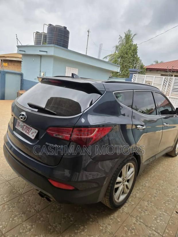 Hyundai Santa Fe Limited 4dr SUV AWD (3.3L 6cyl 6A) 2015 Blue