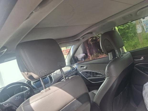 Hyundai Santa Fe Limited 4dr SUV AWD (3.3L 6cyl 6A) 2015 Blue