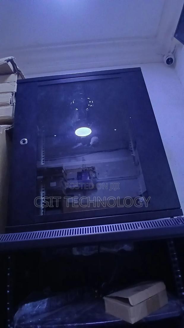 12 U Cabinets With Fan photo 2