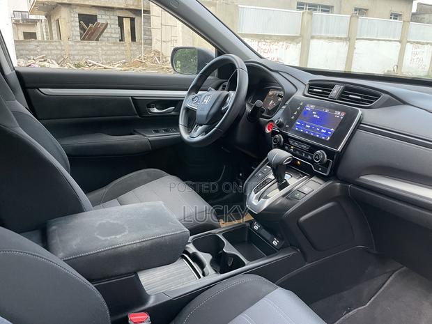 Honda CR-V LX 2021 Gray