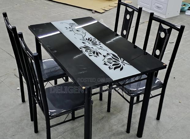 Dining Table Set