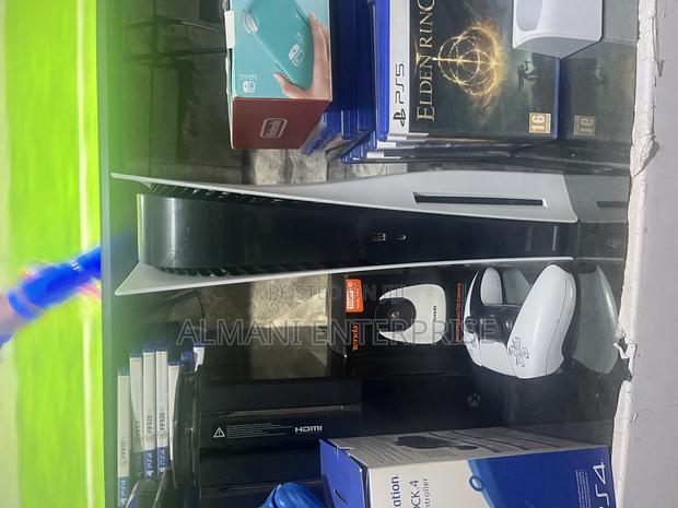 Ps5 Standard Console With Fc26 Online in Box photo 2