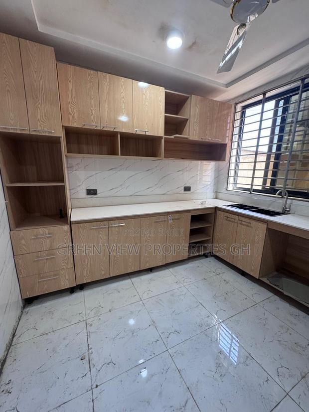 5bdrm Duplex in Tantra Hills for rent photo 2