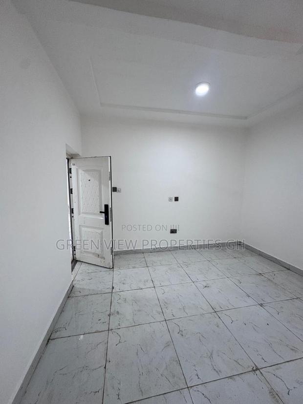 5bdrm Duplex in Tantra Hills for rent photo 14