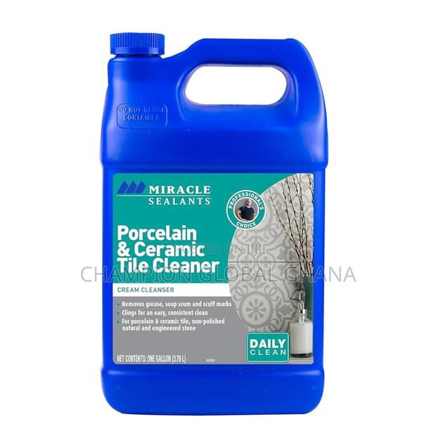 Porcelain and Ceramic Tile Cleaner · Photo 2