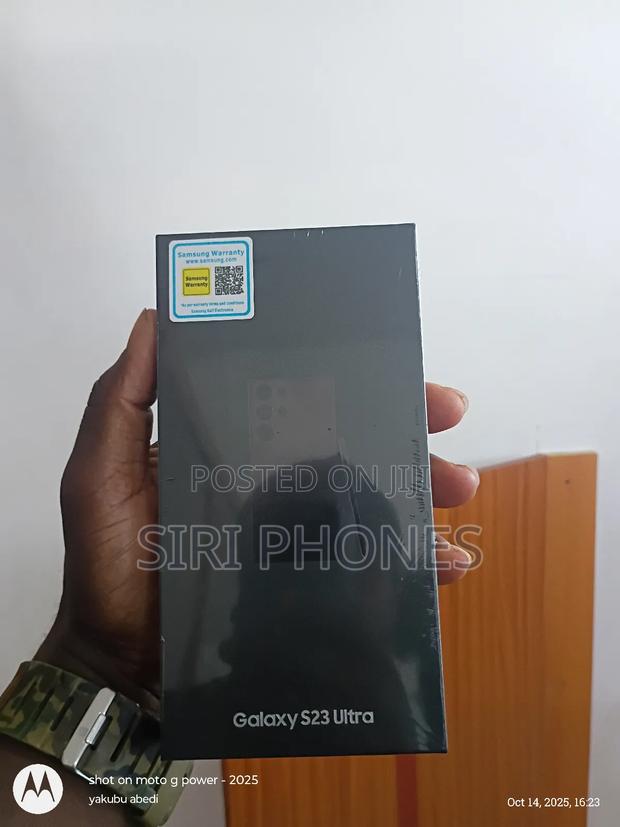New Samsung Galaxy S23 Ultra 256 GB Blue · Photo 4