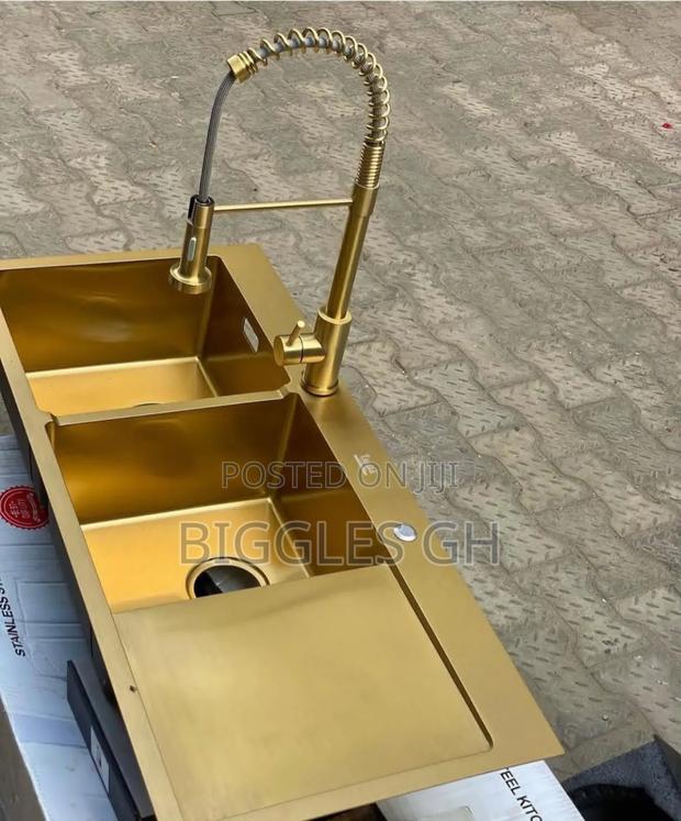 Gold Coated Double Bowl Single Arm Kitchen Sink · Photo 2