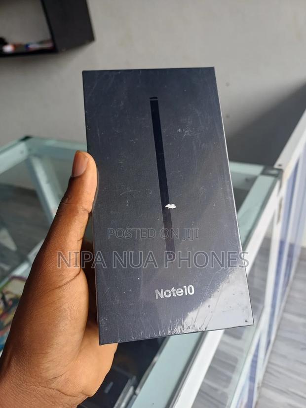 New Samsung Galaxy Note 10 5G 256 GB Black · Photo 3