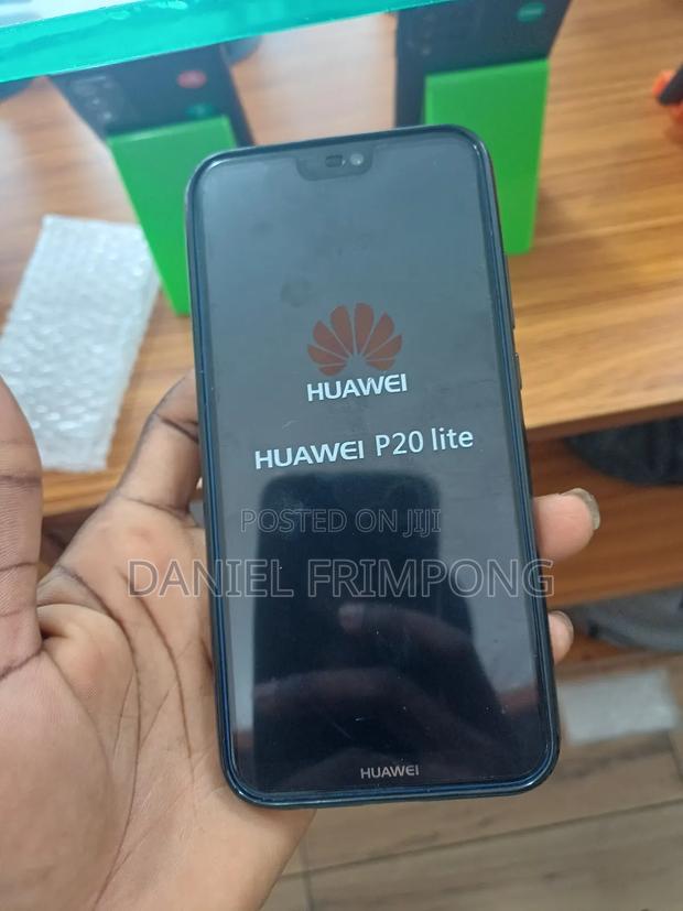 Huawei P20 Lite 128 GB Black photo 2