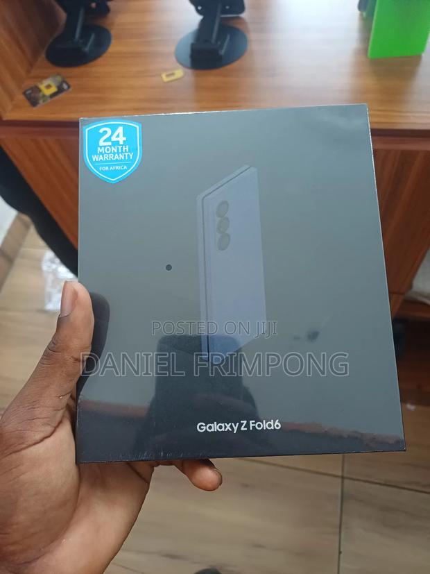 New Samsung Galaxy Z Fold6 256 GB Black