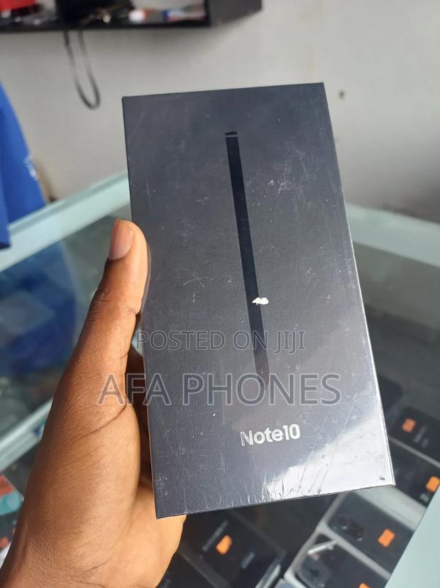 New Samsung Galaxy Note 10 5G 256 GB Black photo 4