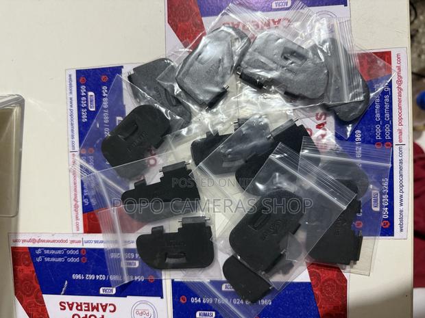 Canon Battery Compartment Covers photo 2