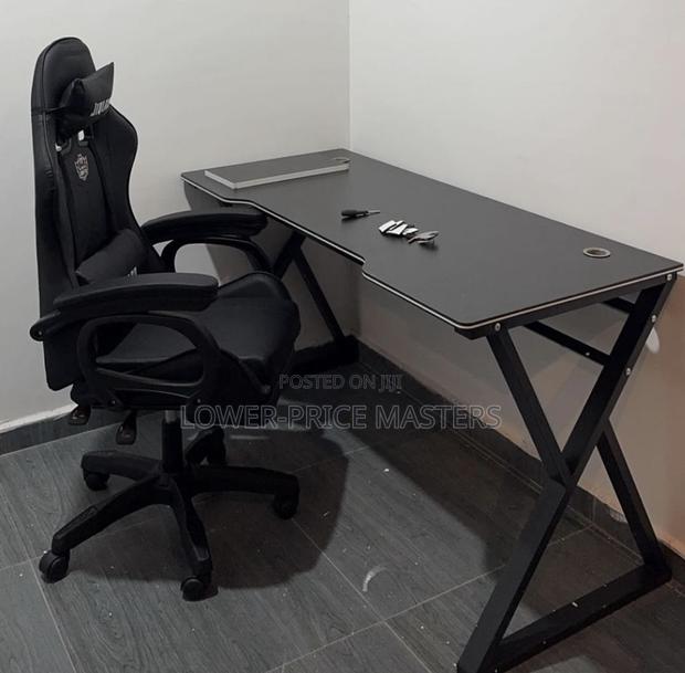 Gaming Chair and Table Complete