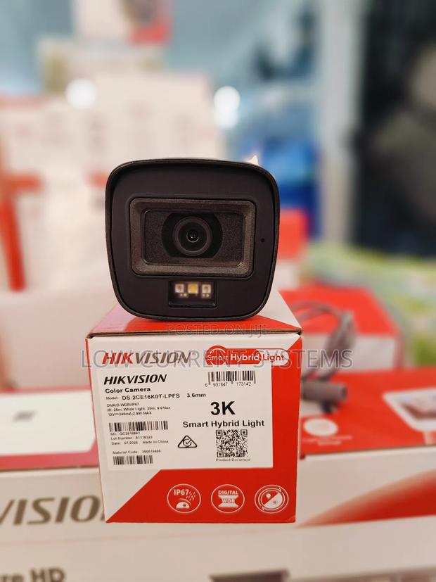 Hikvision Smart Hybrid Light Analog Camera With Audio · Photo 3