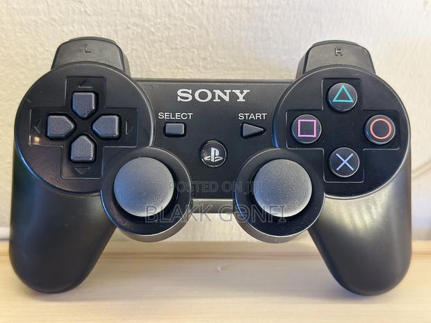 Sony P3s3 Original Controller