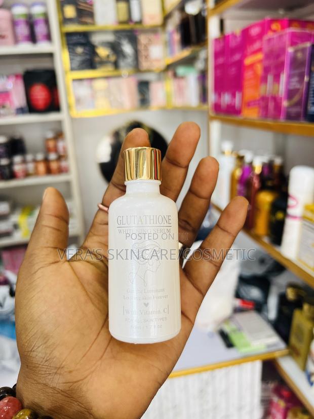 Glutathione Whitening Serum · Photo 2