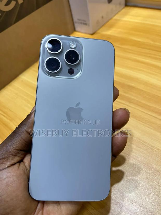 Apple iPhone 15 Pro Max 256 GB Bronze
