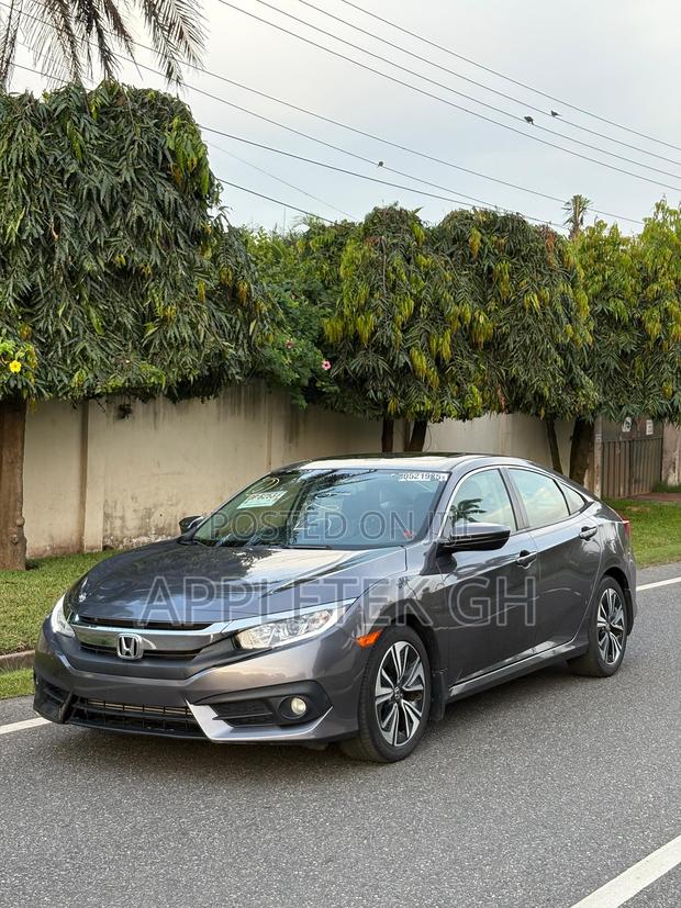 Honda Civic EX-L Sedan 2018 Gray photo 2