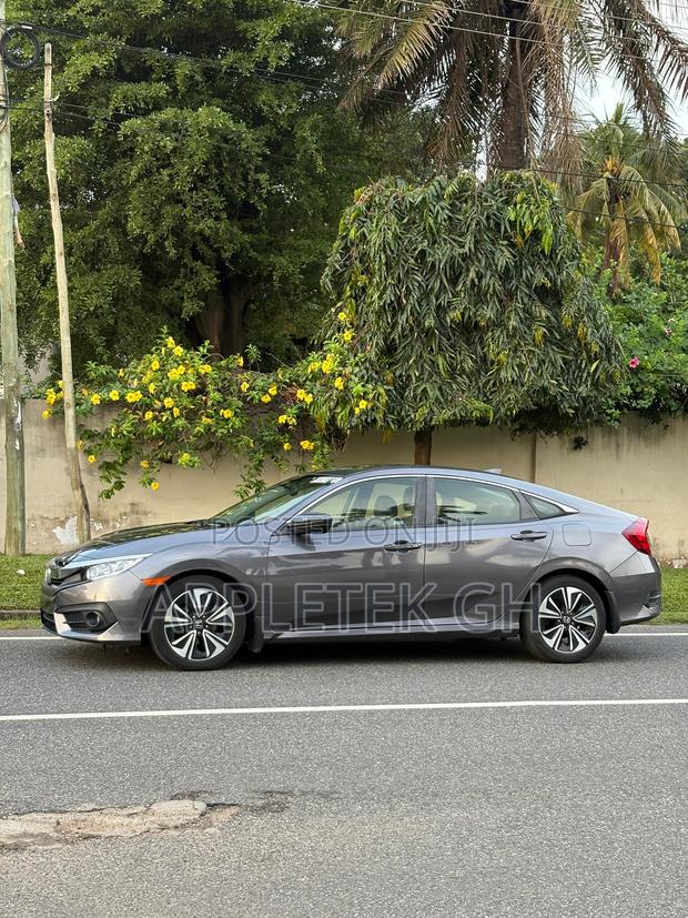 Honda Civic EX-L Sedan 2018 Gray photo 3