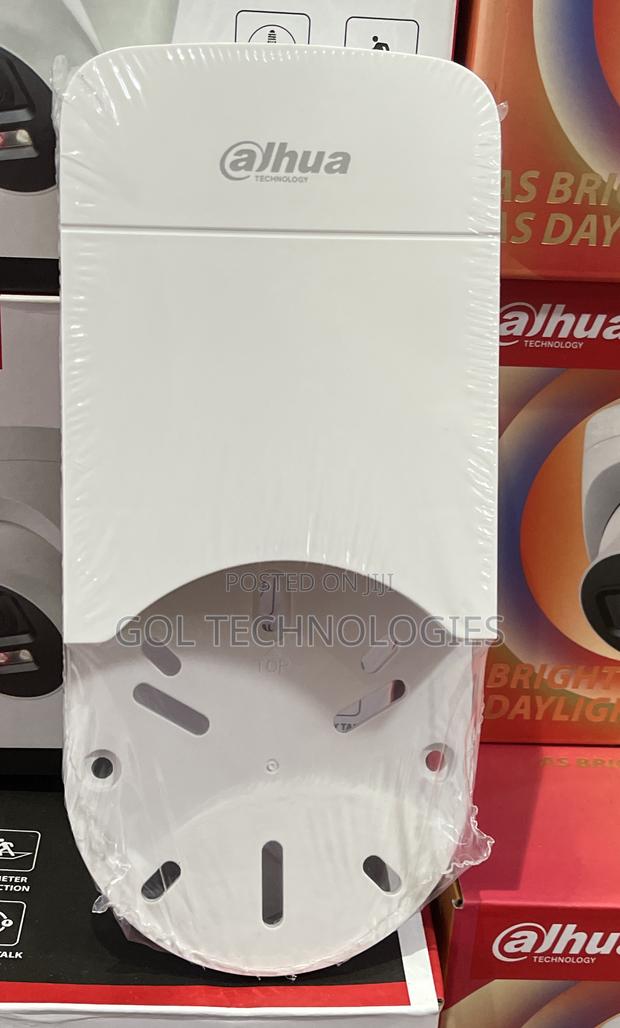 Dahua Camera Mount Pea12a Plastic Junction Box · Photo 4
