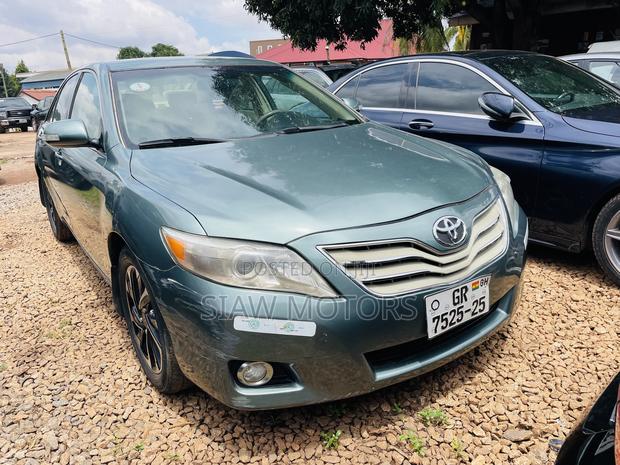 Toyota Camry LE 4dr Sedan (2.5L 4cyl 6AM) 2010 Green