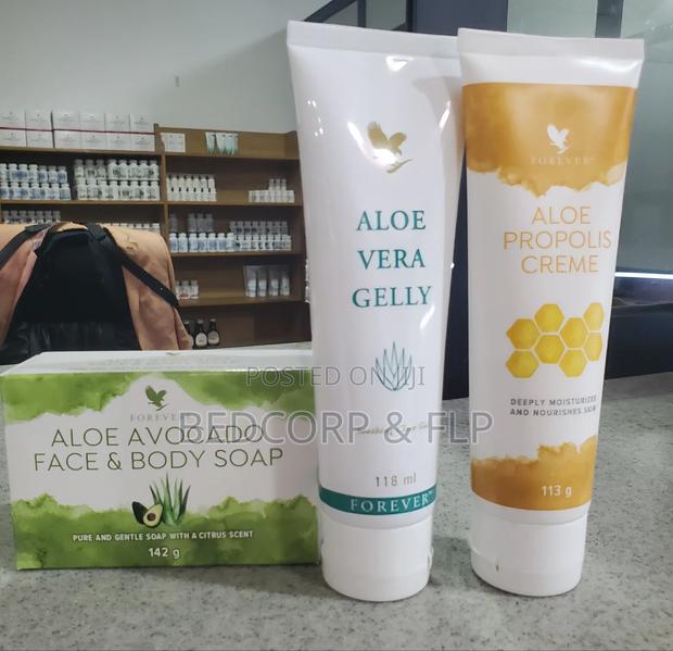 Anti Acne, Pimples Skincare Pack · Photo 2