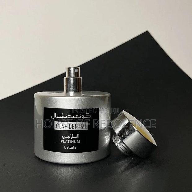 Confidential Private Gold & Confidential Platinum Eau De Parfum · Photo 4