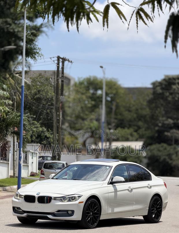 BMW 320i 2014 White