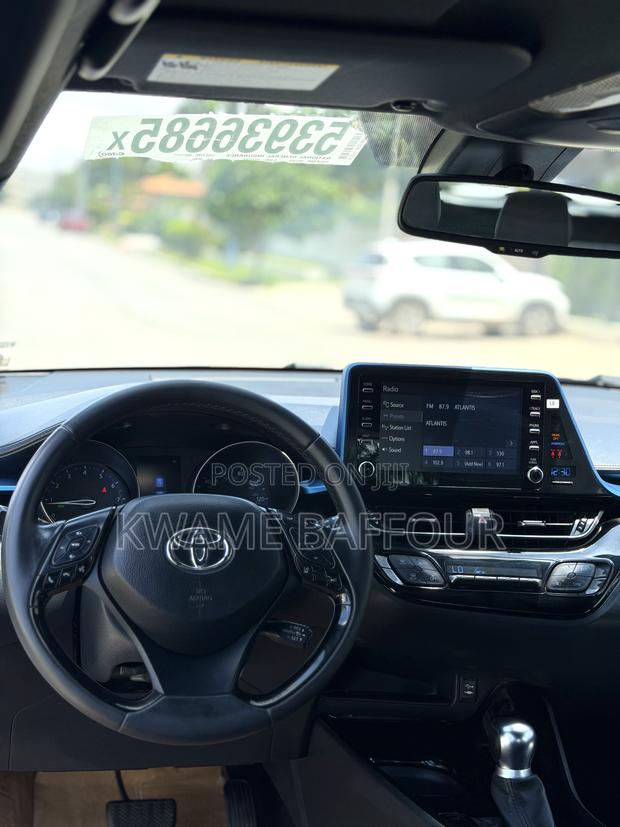 Toyota C-HR 2019 White