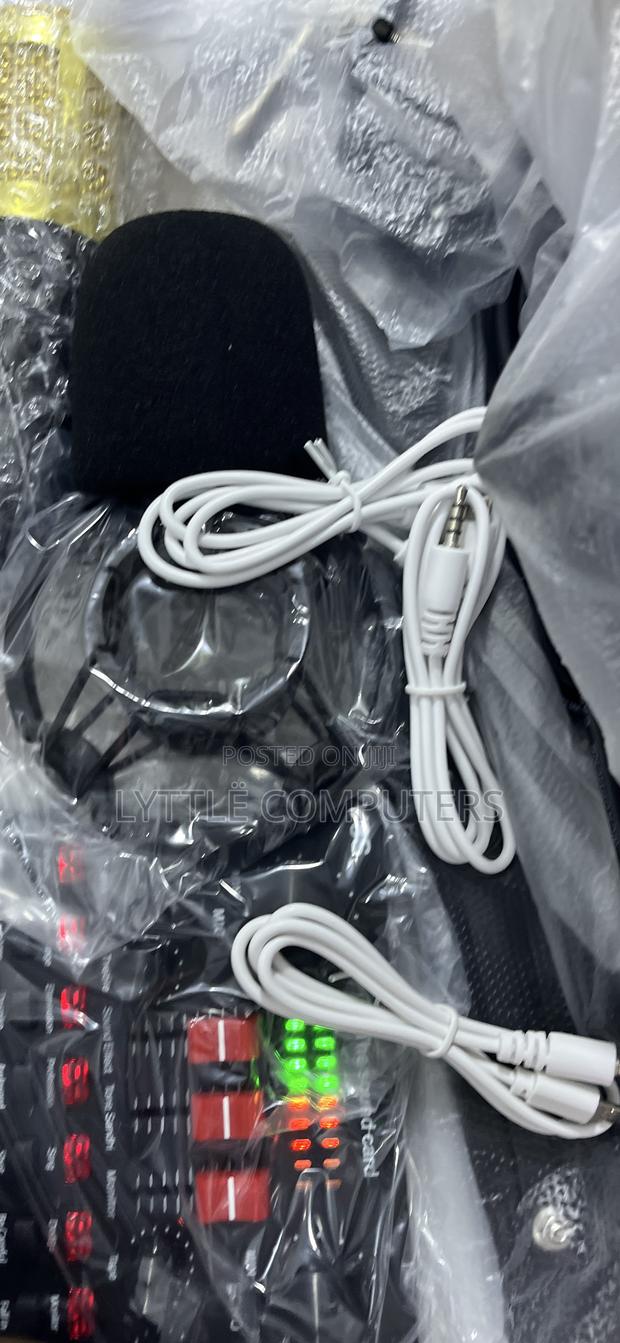 Isong V8s Condenser Microphone · Photo 2