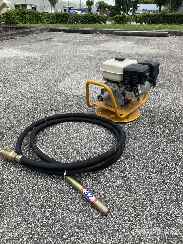 Concrete Poker Vibrator 6.5hp Petrol Powered( High Efficiency)