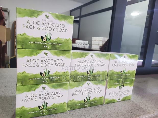 Avocado Face And Body Soap With Citrus Scent Fl · Photo 2