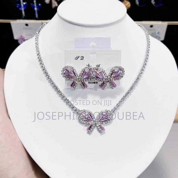 Ladies Set of Necklace