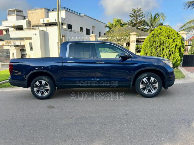 Honda Ridgeline Black Edition AWD Crew Cab 125.2 in. WB 2017 Blue