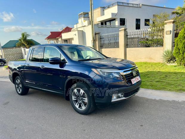 Honda Ridgeline Black Edition AWD Crew Cab 125.2 in. WB 2017 Blue